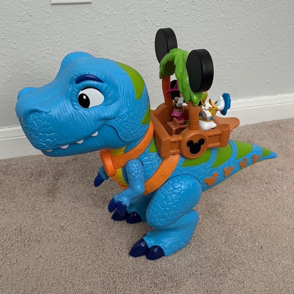Disney Collection Dino Safari Giant Roarin Dino Mickey Mouse Play Set